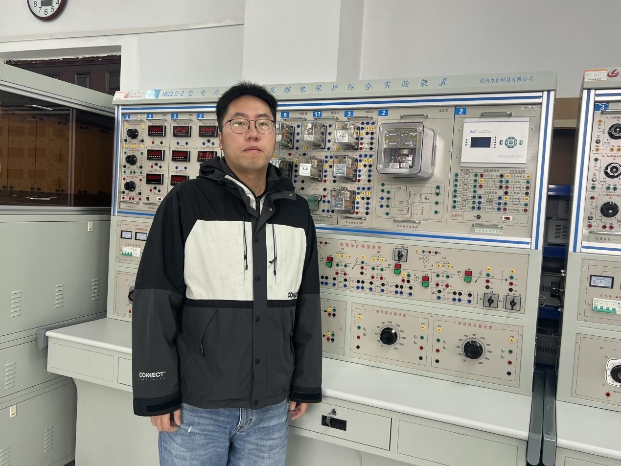 4e8cf9d6c9174106bd53500240a9a35e.jpg 4e8cf9d6c9174106bd53500240a9a35e.jpg